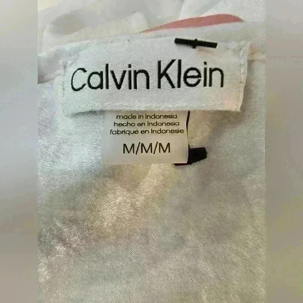 Calvin Klein Blouse Size Medium - Picture 9 of 9